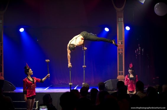 Felipe Reyes at Cirque du Cabaret