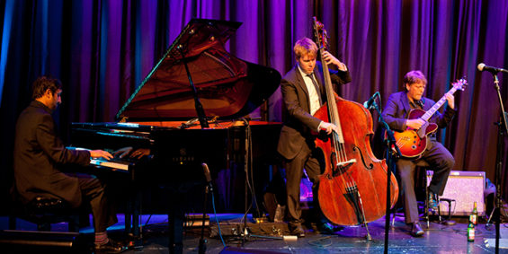 Looking for some midweek swing action? Check out Benoit Viellefon and his orchestra.